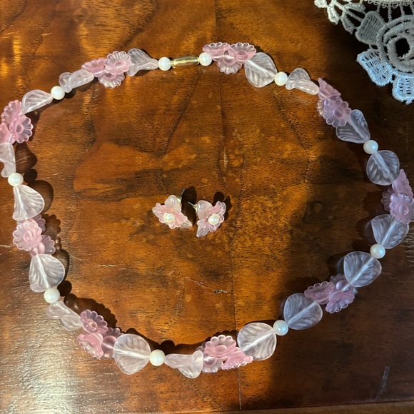 Avon Choker and Earring Set - Picture 2 of 7